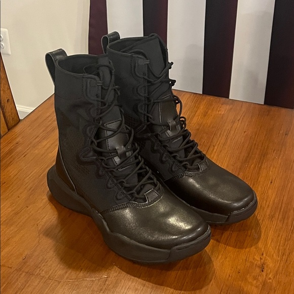 Nike SFB B1 SFS Tactical Boots Shoes Black FN3717-001 new Mens Sizes - Picture 2 of 16